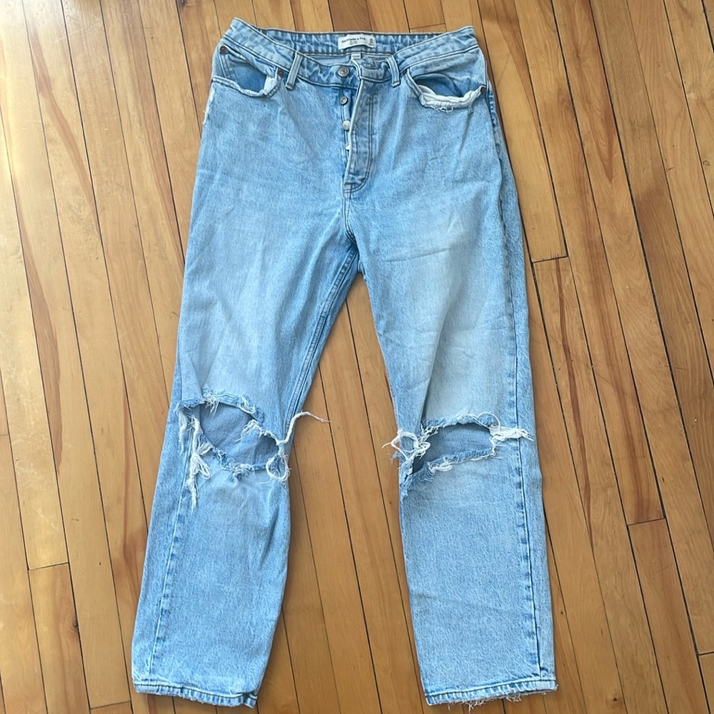 Abercrombie The Dad High Rise Denim Size 10S